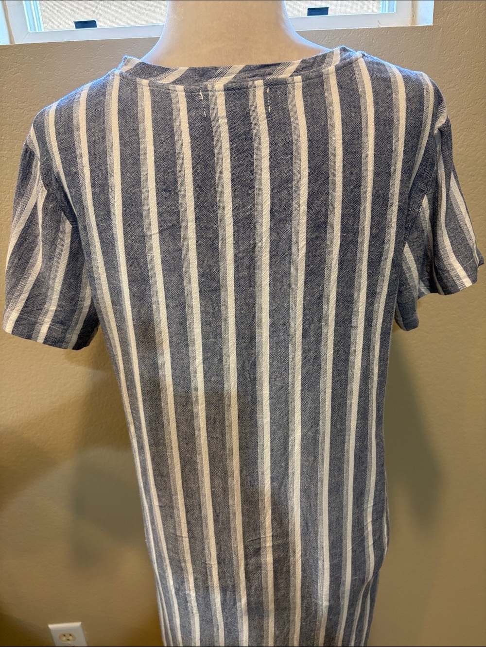 cloth & stone Blue and White Striped High-Low V-Neck Linen Blend Dress - Picture 9 of 13